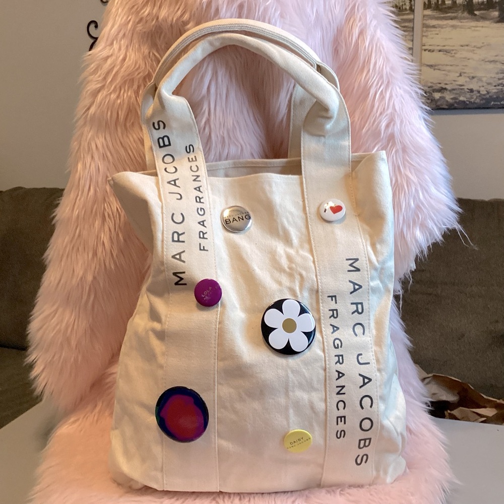 Marc Jacobs fragrance extra large canvas tote bag with removable buttons NWOT